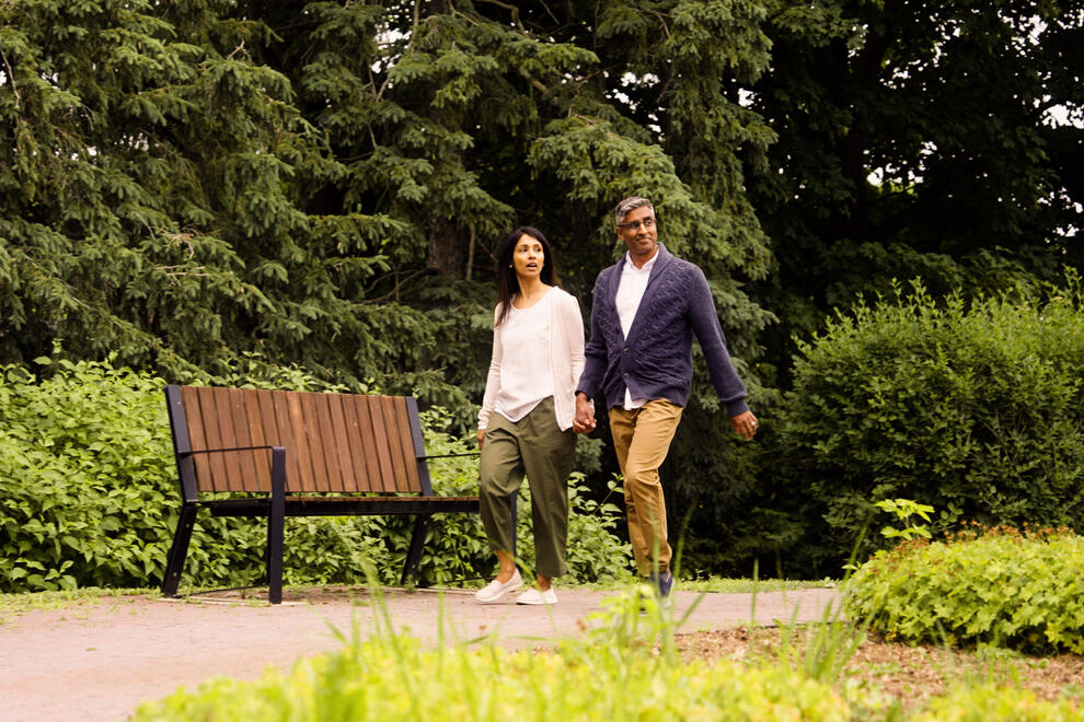 Bench in Mahogany Park